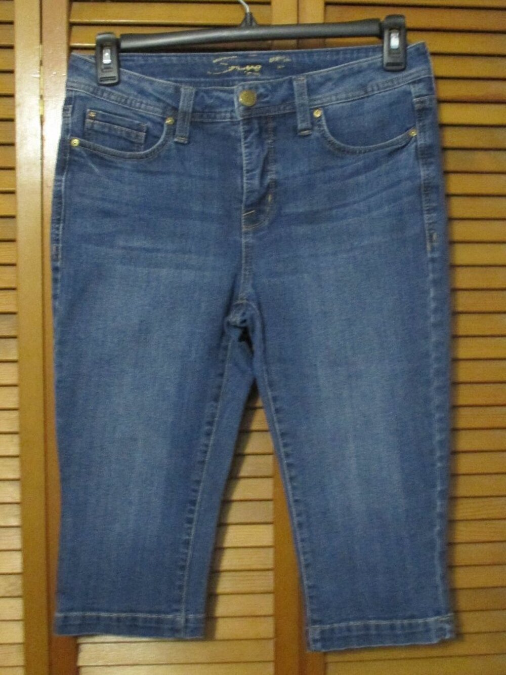 Seven7 shorts Audrey Skimmer denim blue with pockets & stretch size 8